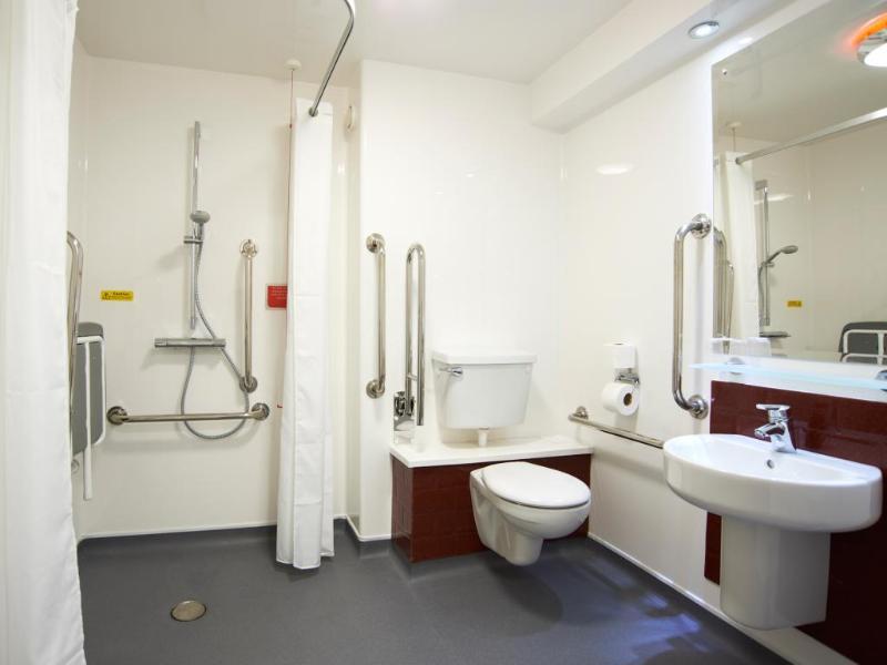 Travelodge Wadebridge Luaran gambar